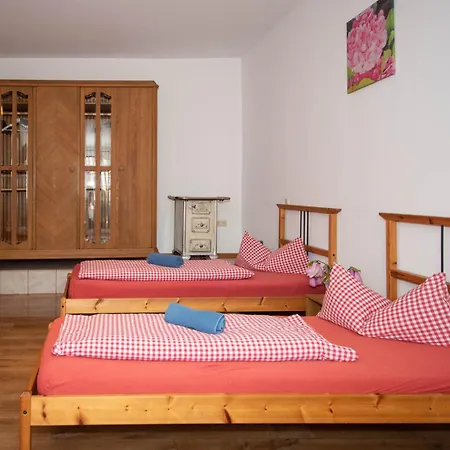 M O E R E N H O F Apartment Xanten